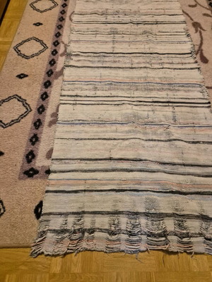 Kilimi rug for hallway like new, light-colored with stripes, no fringes