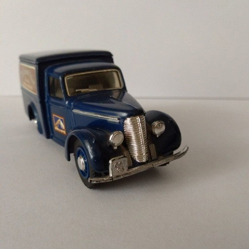 Matchbox Dinky Collection 1948 Commer 8 CWT Van DY8 μεταχειρισμένο