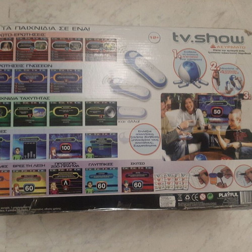 TV Show wireless game console used with 4 buzzers