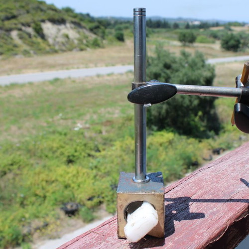 Lathe instrument with magnetic base used