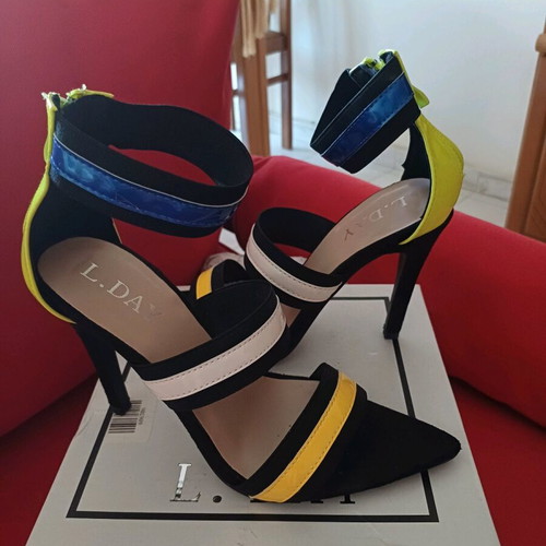 Women's sandals