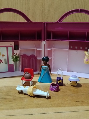 Playmobil clothing store suitcase used