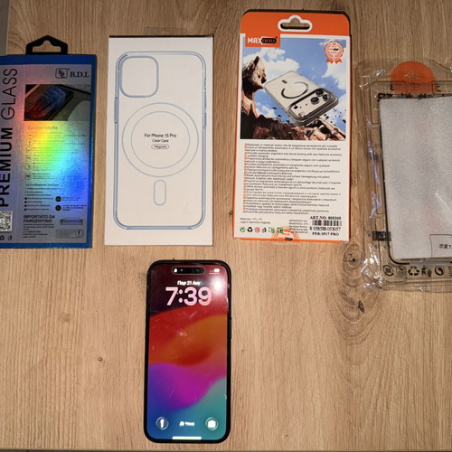 Apple iPhone 15 Pro smartphone, blue, 128GB
