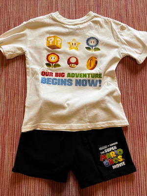 H&M boys' set like new, age 4-5, black and beige