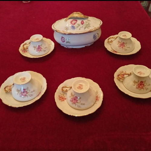 Coffee set like new fine porcelain with sugar bowl