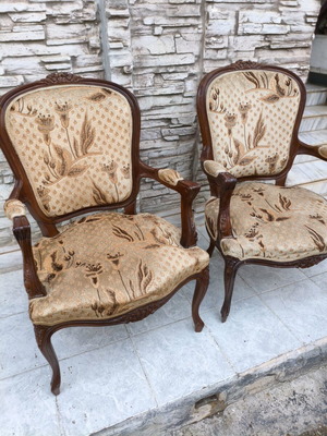 Armchairs set of two handmade, walnut wood like new