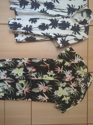Shirts with tropical plants H&M used, unisex small sizes, set of 2