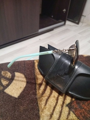 Γυαλιά ηλίου Tiffany & Co σαν καινούργια με τυρκουάζ λεπτομέρειες