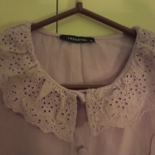 Trendyol Lilac Shirt with Cutout Designs Large Like New