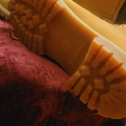 Timberland leather boots size 45 new, brown yellow