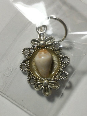 Handmade Silver-Plated Pendant with Shell
