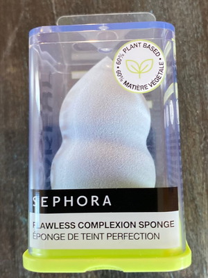 Flawless Complexion makeup sponge new from Sephora