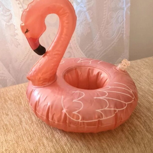 Inflatable cup holders with unicorn and flamingo, like new