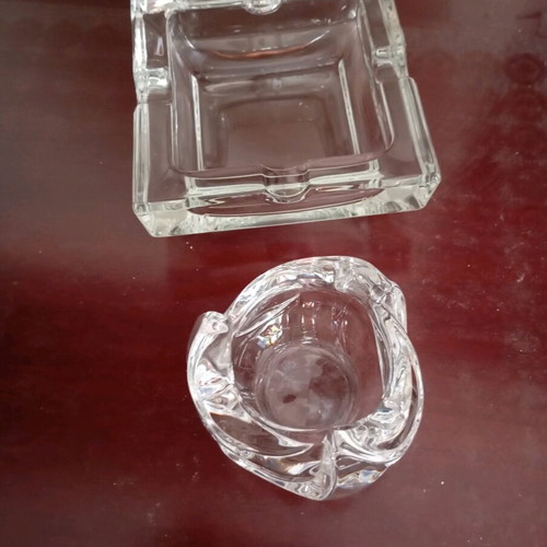 Crystal ashtrays new, set of 2 pieces