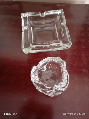 Crystal ashtrays new, set of 2 pieces