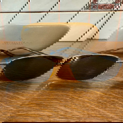 Γυαλιά Trussardi μεταχειρισμένα, ασημί, σε πολύ καλή κατάσταση