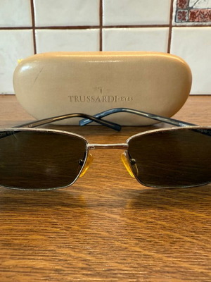 Trussardi Очила