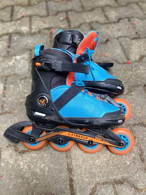 Firefly rollers size 38-40 like new
