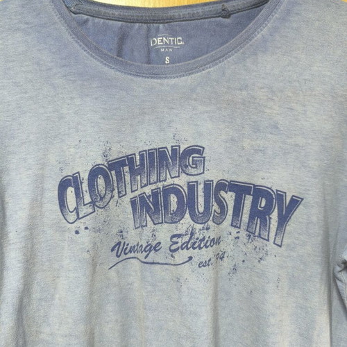 Men's blue t-shirt size S used