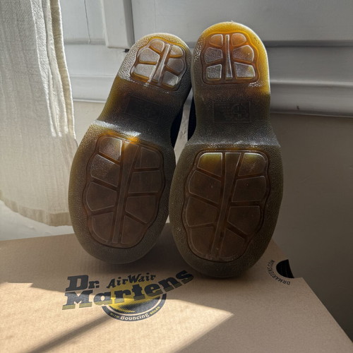 Dr. Martens Buzz brown leather boots UK 4