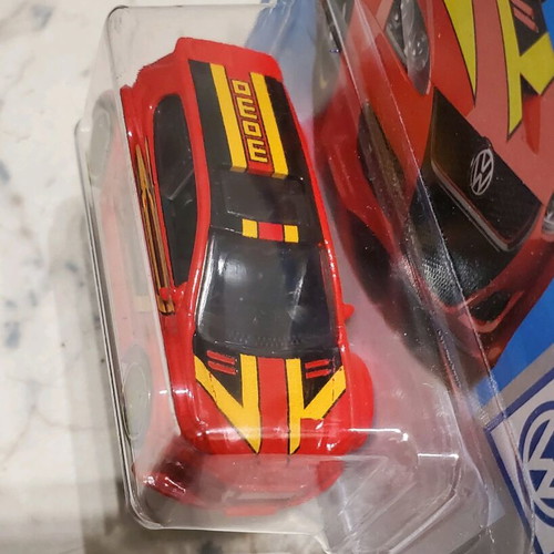 Hot Wheels Volkswagen Golf 2019 sealed