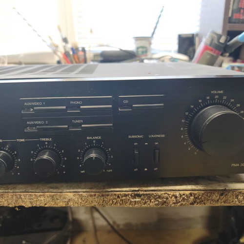 Denon PMA 300V amplifier used