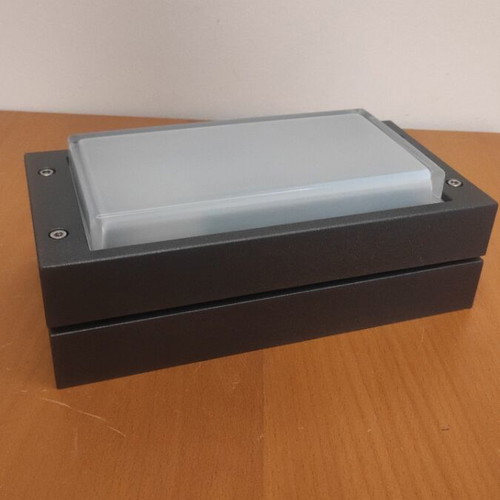 Outdoor wall light new, anthracite color with glass