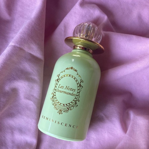 Reminiscence Les Notes Gourmandes Heliotrope Eau de Parfum 50 ml used with box