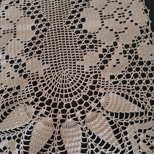 Handmade knitted doily new, dimensions 51×31