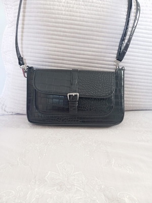 No Name black shoulder bag with croco texture