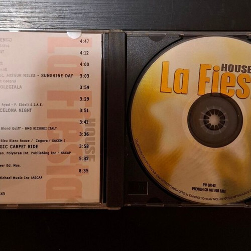 La Fiesta CD compilation used, Latin genre