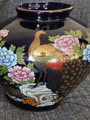 Vintage Ming Chinese vase blue with peacock and gold floral cobalt design