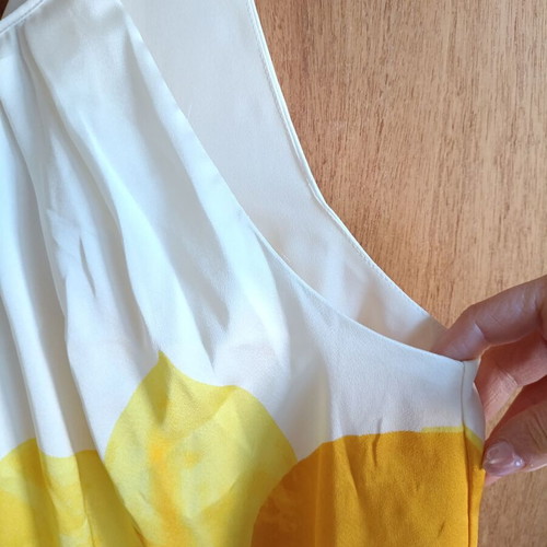 Summer dress with yellow floral design and lining, like new