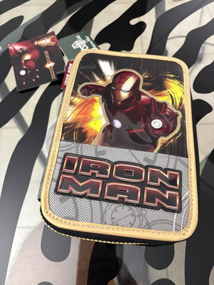 Iron Man κασετίνα γεμάτη σχολικά είδη