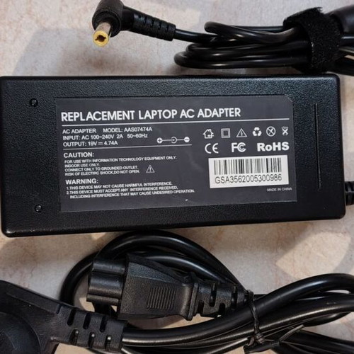 Laptop power adapter new without packaging