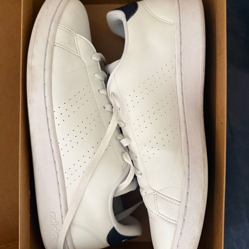 Adidas Estes 44 2/3 men's casual shoes used, white