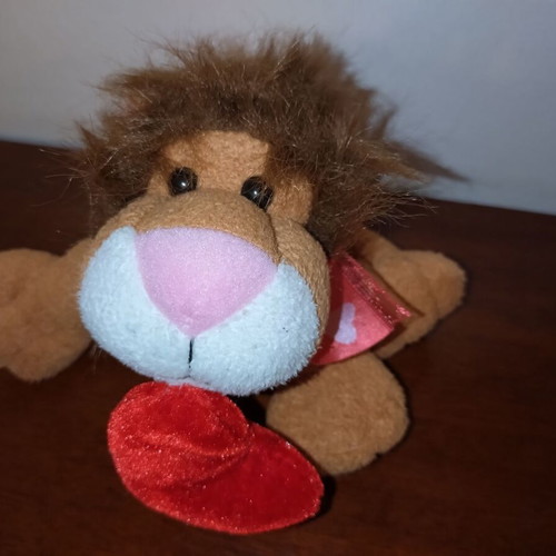 Plush lion cub used stuffed toy
