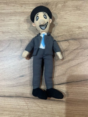 El Chavo plush figure like new