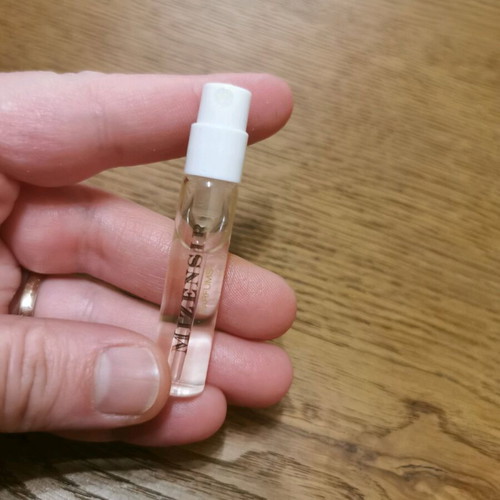 Mizensir Parfums Sweet Praline Eau de Parfum 1.5 ml like new tester