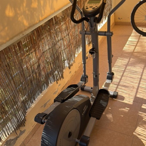 York X720 elliptical machine used in excellent condition