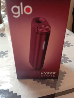 Glo Hyper e-cigarette lightly used
