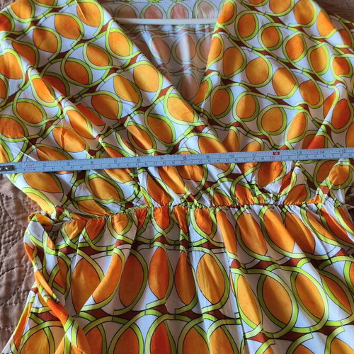 Jumpsuit like new with airy wide legs, one size, colorful 70s pattern