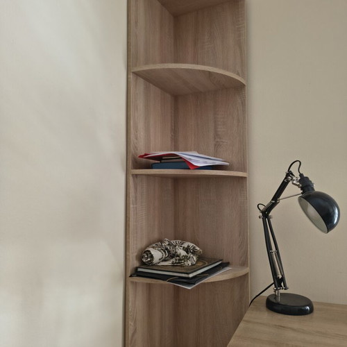 Office set with desk, corner bookshelf and chair
