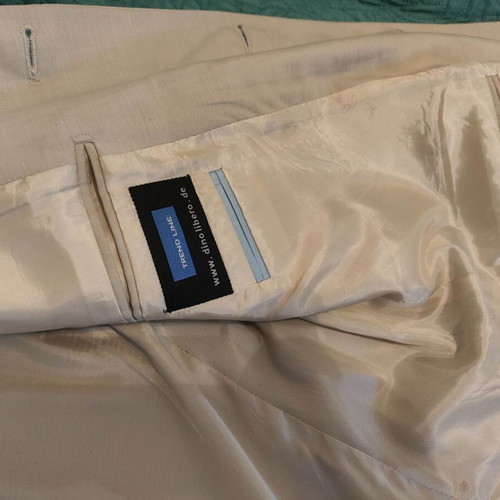 Wedding suit used, medium size beige with tie