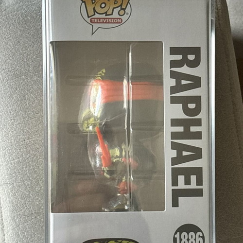 Funko Pop Teenage Mutant Ninja Turtles Raphael Royalty Limited Edition
