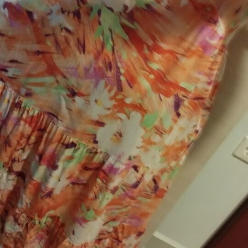 Selestino Viscose Dress like new, colorful, comfortable fit