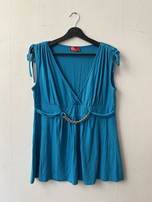 Blouse size L used, blue