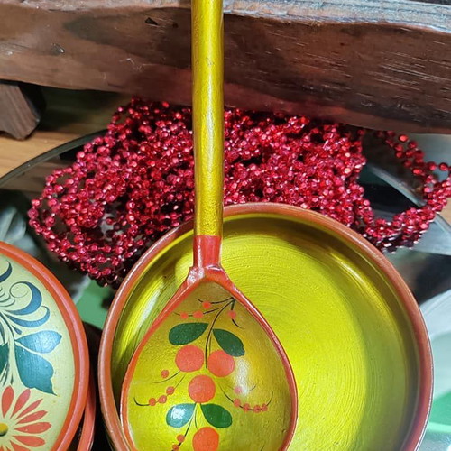 Russian Khokhloma utensils new, wooden, hand-decorated