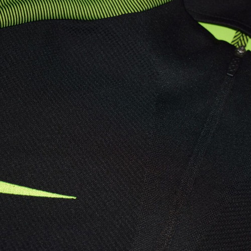 Nike Training Shirt Midlayer Aeroswift Drill Strike like new, size M, black and green