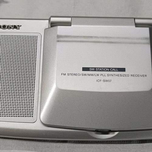 Sony ICF SW07 radio used